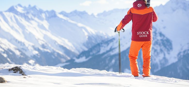 STOCK resort: Ski & Fly