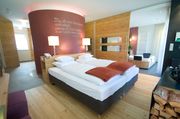 "SUITE"
