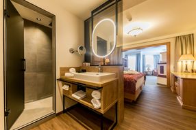 Traumhotel Alpina - Comfort-Doppelzimmer 38m² "Morgenröte"