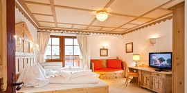 Dolomiten Wellness Residenz Mirabell - Mirabell Dream Suite