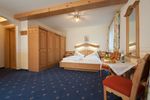 Leonhard Stock - Suite Landhaus