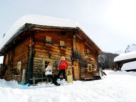 Erleben Sie einen unvergesslichen Winterurlaub mit Skifahren, wundervollen Winterwanderungen und genießen Sie das Ahrntal mit seinen beiden Skigebieten Klausberg und Speikboden (bis auf 2.500 m hoch) und erleben Sie Winterfreuden pur bei herrlichen Abfahrten - die Pisten sind bis zum 29. April optimal präpariert.