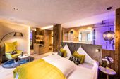 Mini Forest Single Room Golf Lodge