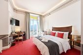 Golf-Hotel René Capt - Superior Deluxe Doppelzimmer mit Seeblick und Balkon