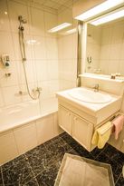 simonlehner hotels: feistererhof - Doppelzimmer Loggia "Aussicht"