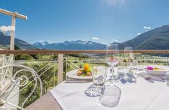 Biohotel Panorama: Genussmomente auf der Terrasse - Biohotel Panorama, Mals, Vinschgau, Trentino-Südtirol, Italien