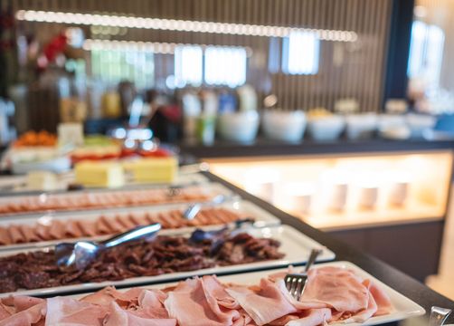 Biohotel Panorama: Frühstücksbuffet - Biohotel Panorama, Mals, Vinschgau, Trentino-Südtirol, Italien