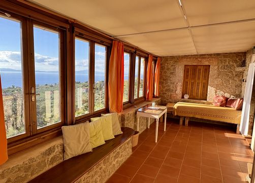 Family Suite (4/7) - Mani Sonnenlink