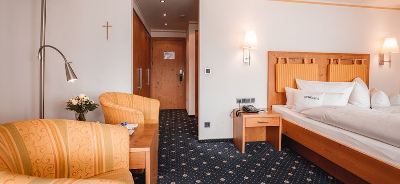 Schüle's Gesundheitsresort & Spa: Himbeere mit Südbalkon (38 m²) image #2