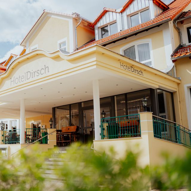 Hotel Dirsch in Emsing, Bayern, Deutschland