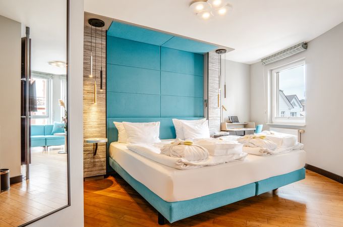 Hotel Zimmer: Doppelzimmer Inselseite mit eingeschränktem Seeblick Typ 9 - DAS AHLBECK HOTEL & SPA