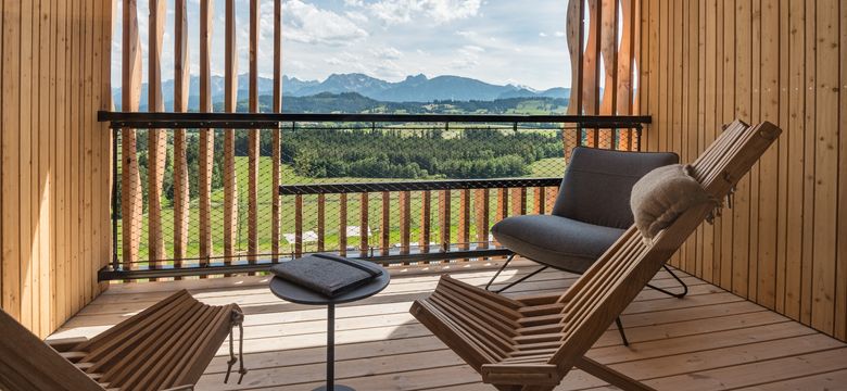 PANORAMA Allgäu Spa Resort: NEU: Juniorsuite Breitenberg image #2